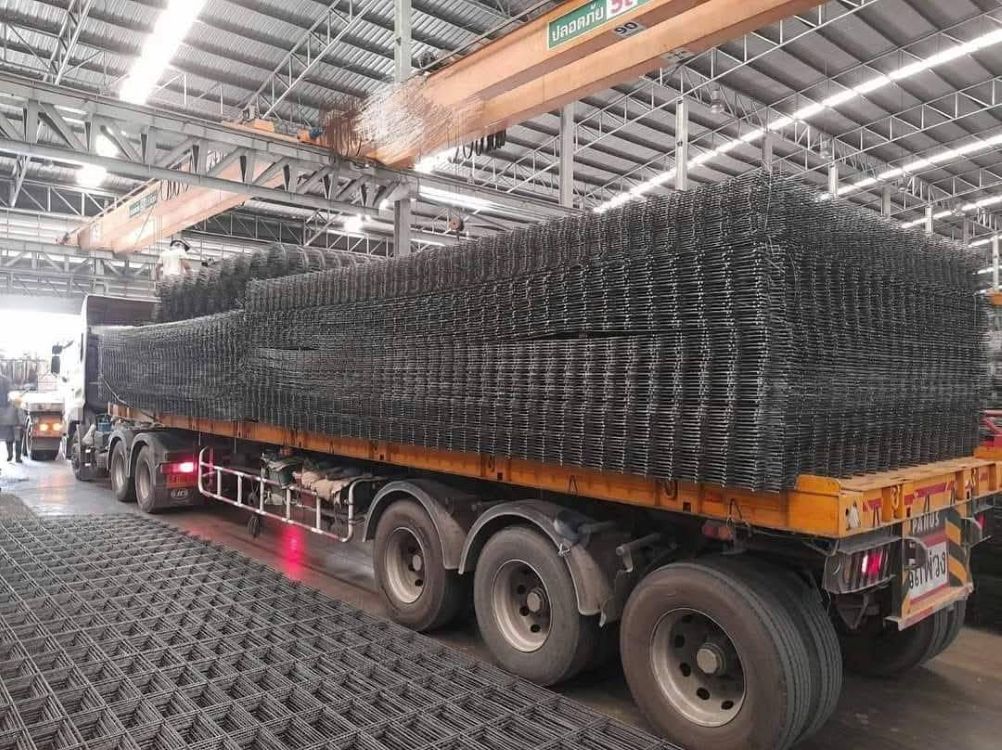 ขายแผ่นตะแกรงเหล็ก